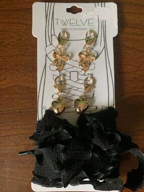 NWT Twelve 6pc Shoe Accessories Set